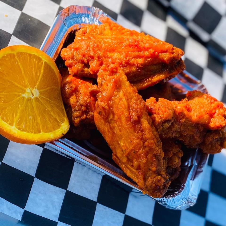 Fried chicken with lemon